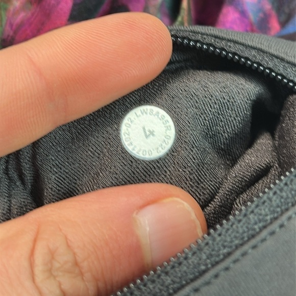 Lululemon Pace Rival Mid-Rise Skirt Vivid Floral Tone Multi - Picture 6 of 7